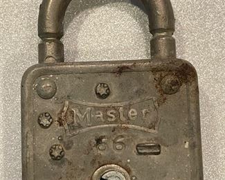 Vintage Master Lock Padlock 