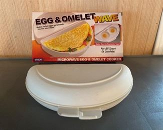 Emson Microwave Egg and Omelet Cooker