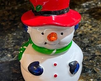 Hallmark Salt & Pepper Shaker