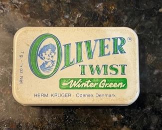 Vintage Oliver Twist Winter Green Chewing Tobacco Tin