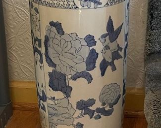 Vintage Floral/Avian Asian-Inspired Umbrella Stand