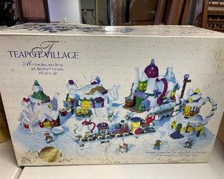 Vintage Sears Teapot Village
