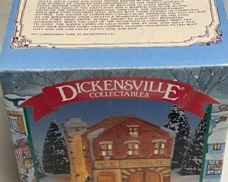 Vintage Dickensville Collectables Porcelain Lighted House