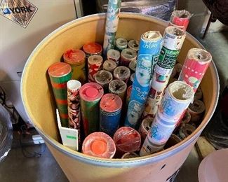 Christmas Wrapping Paper X ALOT