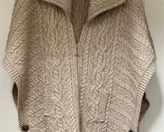 Aran Crafts Sweater/Poncho, Zip Front