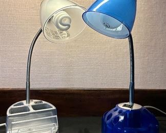 (2) Desk Lamps with Charging Stations