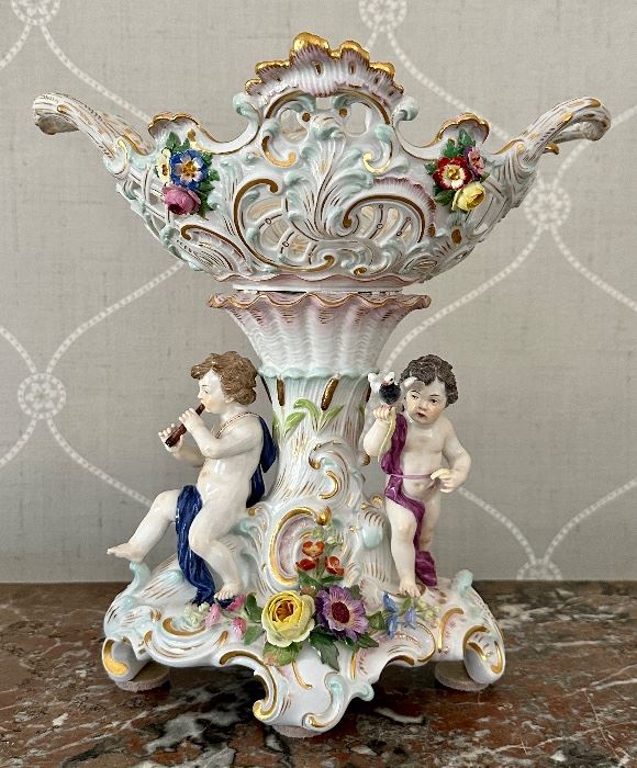 Late 19th C., early 20th C. Meissen Centerpiece