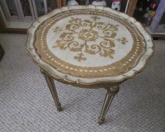 Vintage Italian Florentine Gold Gilt Accent Table