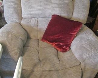 Matching Oversized Chair (With Love Seat)