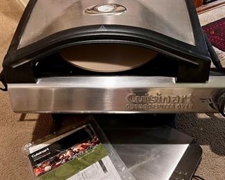 Unused Cuisinart outdoor pizza Oven stainless w/phamphet Nice