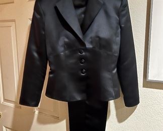 Only Ladies Set small