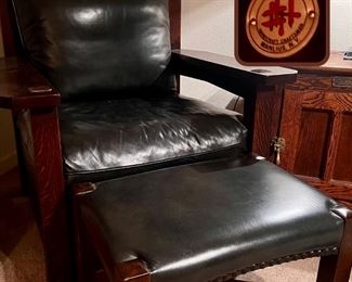 STICKLEY Leather w/label ~ Handsome Chair & Ottoman. Very Nice!! 