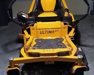 Zero Turn Radius "Ultima" Cub Cadet 