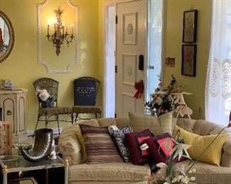 Home furnishings and decor