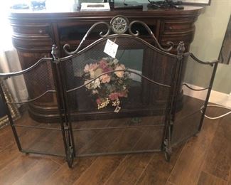 lovely fireplace screen