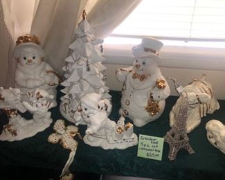 Another grouping of Grandeur Noel!