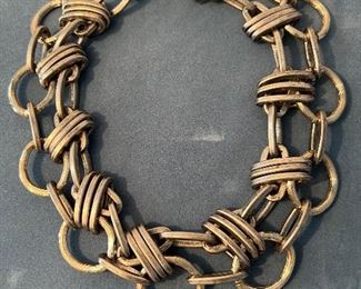 Hollow silver color chain linked neckless Italy $ 250.00