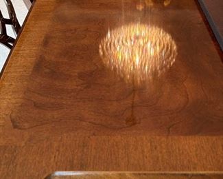 HENREDON “Rittenhouse” Chippendale Style Dining Room Set
