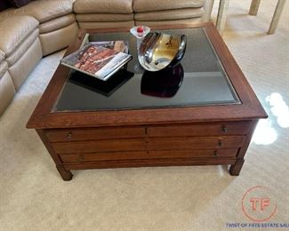 BOB TIMBERLAKE Lexington Collection Collector's Cocktail Table