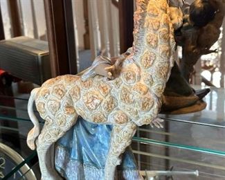 LLADRO "Just Us" Figurine