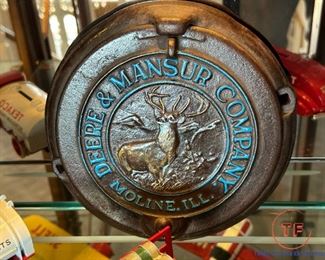 Antique DEERE & MANSUR Cast Iron Planter Lid