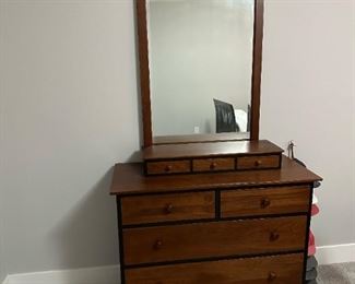 ETHAN ALLEN Bedroom Set