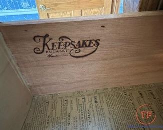 Keepsakes Furniture by PULASKI