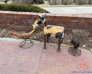 Metal Yard Art Displays