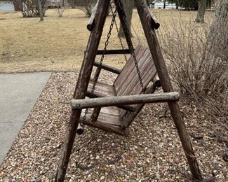 Log Framed Swing