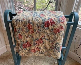 Quilt and quilt rack