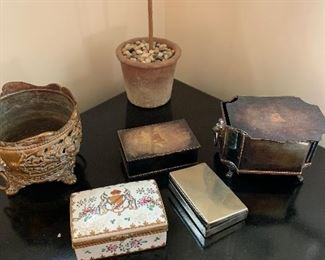 Boxes, heavy brass pot