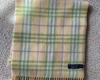 Burberry wool scarf