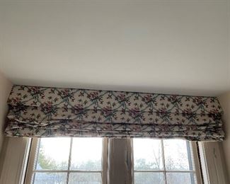 Floral Roman shade