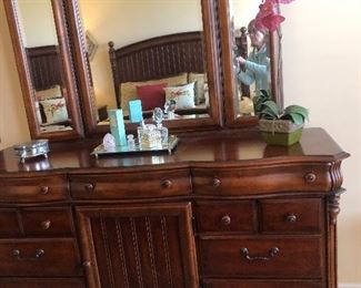 Long Dresser, Triple Mirror