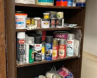 Work shop: paints, spray paint, painting supplies