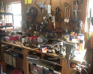 Tools Tools Tools
Vise 