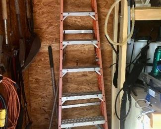 8 ft. Fiberglass ladder