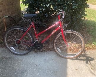 Women’s Figi Road Bicycle 