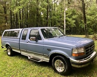 1996 Ford F150 Super Cab with extended bed and Topper
Has dual gas tanks and brand new Gold Diehard Battery 
