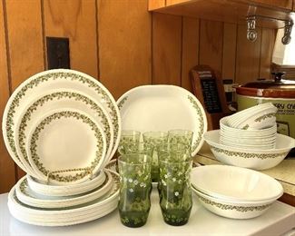 Vintage Corelle Spring Blossom Green (Crazy Daisy) dishware and matching Libby glassware
