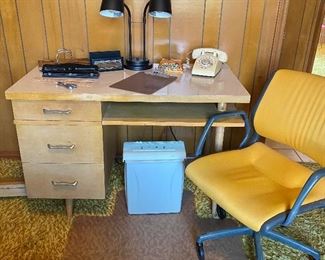 Mid Century desk and office chair. 