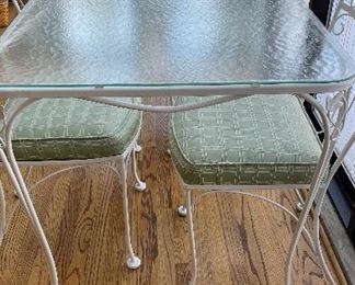 Vintage White Metal Dining Table & 6 Chair Set. Photo 2 of 5.