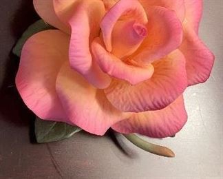 Boehm "Pride of Chicago Rose." Photo 1 of 2.