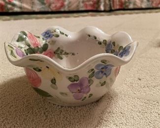 Sample of English Garden For Don Simpson. Set Includes 6-Piece Place Setting for 6 - Dinner, Salad, Fluted Bowl, Cereal Bowls, Mug & Saucer. Serving Pieces Available, Too. Photo 9 of 10.