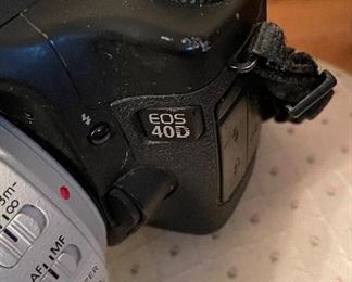 Canon EOS 40D & Image Stabilizer 100 - 400 M Telephoto Lens. Photo 2 of 3.