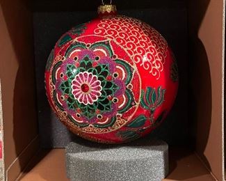 X-Large Jay Strongwater Christmas Ornament. New In Box - 2 Available.