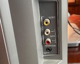 Cinema Series 40" HD Toshiba TV. Photo 2 of 4.