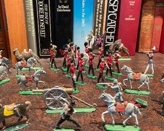 Sample of Vintage Lead Figurines. Photo 2 of 5.