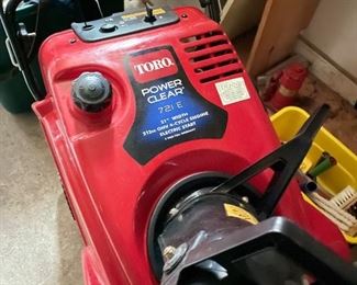 Toro 721 E Power Clear Snowblower. Photo 1 of 2.