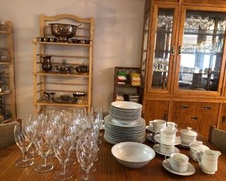 Beauutiful Crystal Water Glasses. Sakura Radiance  China  Set.